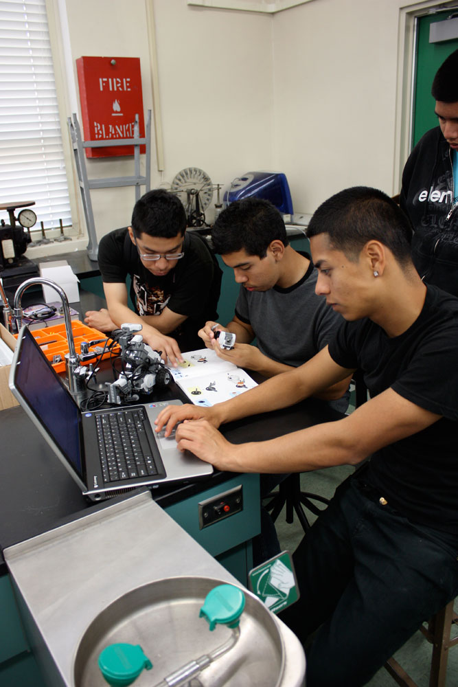 Photo Gallery – Exploring Computer Science